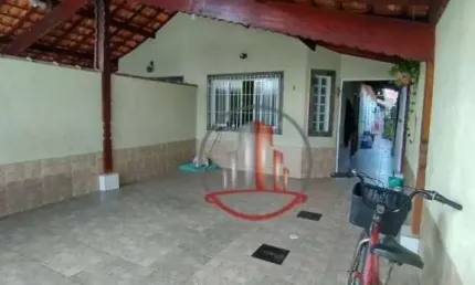 Casa com 3 dormitórios à venda por R$ 420.000,00 - Maracanã - Praia Grande/SP