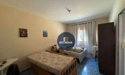 Kitnet mobiliada  a venda em praia grande –  apenas 2 quadras da praia!