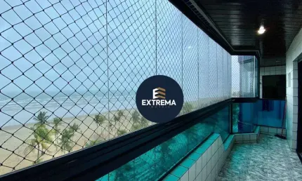 Frente ao mar no canto do forte – amplo, sofisticado e com vista incrível!