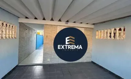 Casa reformada com suíte no coração da ocian – praia grande/sp