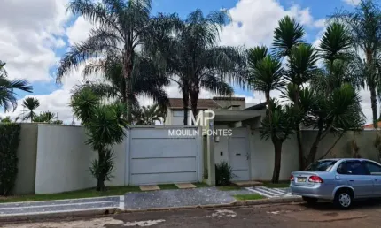 Casa à venda, 274 m² por R$ 1.300.000,00 - Residencial Royal Park - Jaboticabal/SP