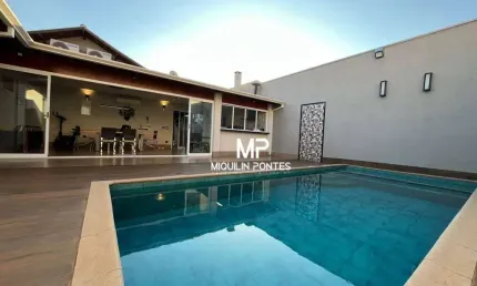 Casa com 3 dormitórios à venda, 250 m² por R$ 850.000,00 - Jardim Nova Aparecida - Jaboticabal/SP