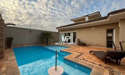 Casa com 3 dormitórios à venda, 220 m² por R$ 1.580.000,00 - Jardim Monterrey - Jaboticabal/SP