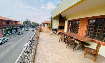 Sobrado com 3 dormitórios para alugar, 180 m² por R$ 2.600,00/mês - Vila Assunção - Santo André/SP