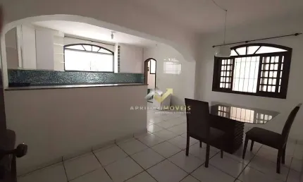 Sobrado com 3 dormitórios à venda, 310 m² por R$ 800.000,00 - Jardim Las Vegas - Santo André/SP