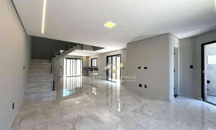 Sobrado com 3 dormitórios à venda, 144 m² por R$ 850.000,00 - Vila Humaitá - Santo André/SP