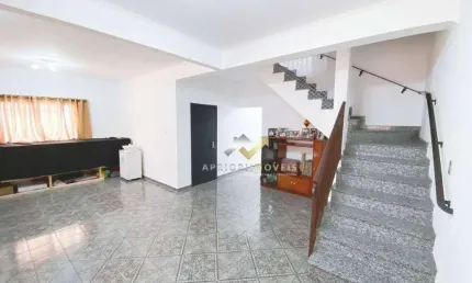 Sobrado com 4 dormitórios à venda, 270 m² por R$ 1.500.000,00 - Santa Paula - São Caetano do Sul/SP