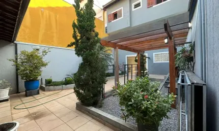 Sobrado com 3 dormitórios à venda, 310 m² por R$ 1.285.000,00 - Vila Camilópolis - Santo André/SP