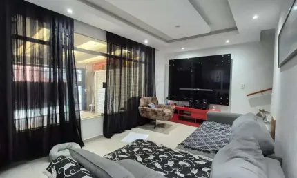 Sobrado com 3 Quartos à venda, 156m² por R$ 600.000,00 - Vila Assunção em Santo André/SP