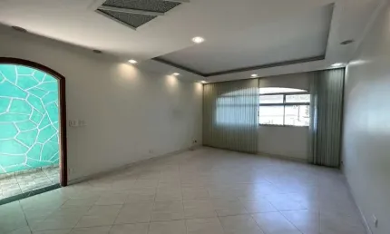 Sobrado com 3 dormitórios à venda, 220 m² por R$ 764.000,00 - Vila Esther - São Bernardo do Campo/SP