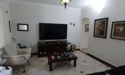 Casa térrea com 2 quartos à venda, 239 m² - Parque Industriário - Santo André/SP
