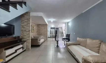 Sobrado para Venda e Locação na Vila Camilópolis - Santo André/SP