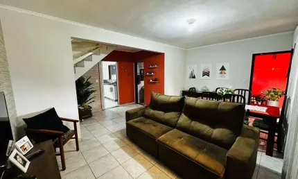 Sobrado com 3 dormitórios à venda, 163 m² por R$ 650.000,00 - Vila Assis Brasil - Mauá/SP