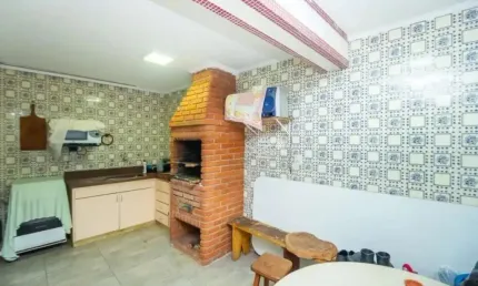 Sobrado à venda com 402m² por R$ 1.250.000,00 no Parque Oratório, Santo André/SP