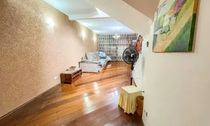 Sobrado com 03 dormitórios à venda, 319 m² na Vila Valparaíso - Santo André/SP