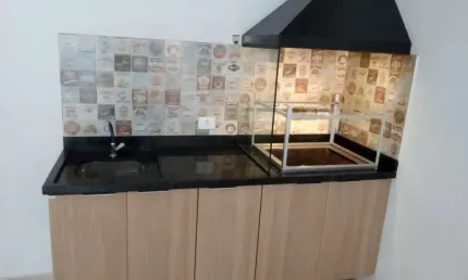Casa com 3 quartos para alugar na Vila Pires, Santo André 