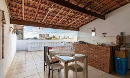 Sobrado com 3 dormitórios, 257 m² - venda por R$ 630.000,00 ou aluguel por R$ 4.225,00/mês - Utinga - Santo André/SP