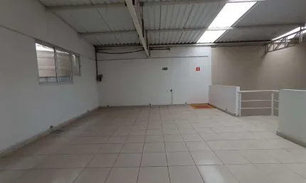 Galpão para alugar, 470 m² por r$ 15.000/mês - matriz - mauá/sp
