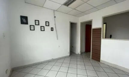 Kitnet com 1 dormitório para alugar, 30 m² por R$ 1.240/mês - Vila Luzita - Santo André/SP