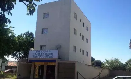 Comercial - Prédio Inteiro, para Venda em Uberlândia/MG