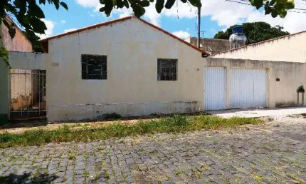 Casa com 2 quartos à venda no Martins, Uberlândia 