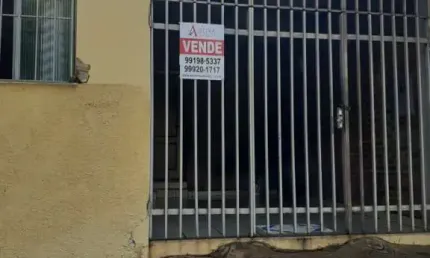 Casa com 3 quartos à venda no Osvaldo Rezende, Uberlândia 