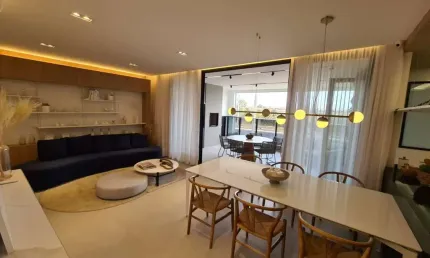 Apartamento com 4 quartos à venda no Jardim Karaíba, Uberlândia 
