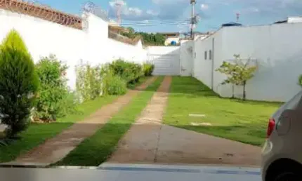 Casa com 3 quartos à venda no Martins, Uberlândia 