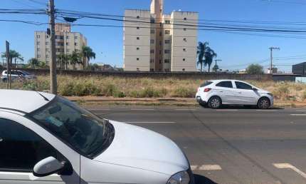Terreno comercial para alugar no Custódio Pereira, Uberlândia 