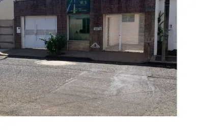 Casa com 3 quartos à venda no Brasil, Uberlândia 