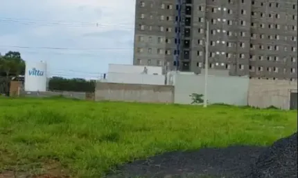 Terreno à venda no Grand Ville, Uberlândia 