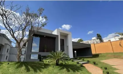 Casa com 3 quartos à venda no Granja Marileusa, Uberlândia 