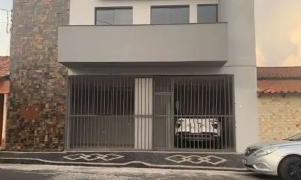 Casa com 4 quartos à venda no Custódio Pereira, Uberlândia 