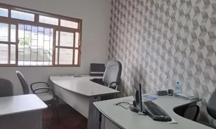Casa comercial à venda na Nossa Senhora Aparecida, Uberlândia 