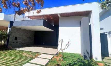 Casa com 3 quartos à venda no Jardim Botânico, Uberlândia 