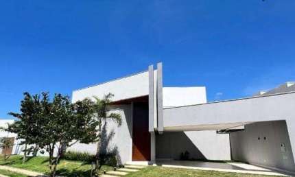 Casa com 3 quartos à venda no Jardim Botânico, Uberlândia 