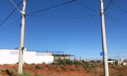 Terreno à venda no Alto Umuarama, Uberlândia 