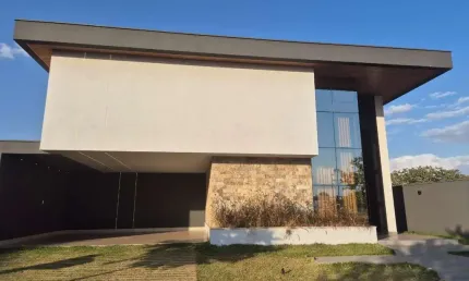 Casa com 3 quartos à venda em Granada, Uberlândia 
