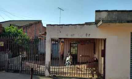 Casa com 1 quarto à venda no Brasil, Uberlândia 