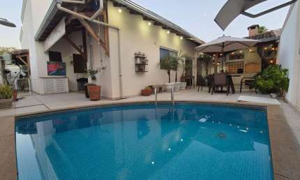 Casa com 3 quartos à venda no Jardim Inconfidência, Uberlândia 