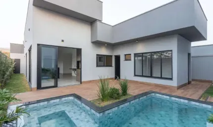 Casa com 3 quartos à venda no Jardim Botânico, Uberlândia 