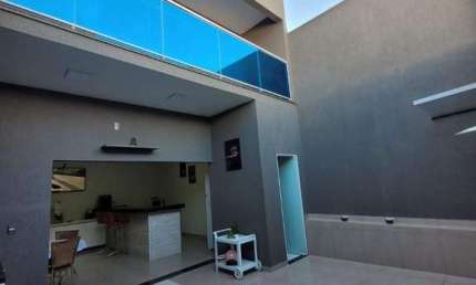 Casa com 4 quartos à venda no Presidente Roosevelt, Uberlândia 