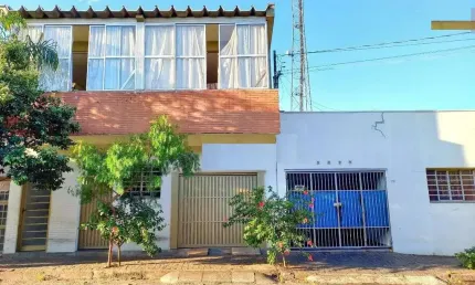 Casa com 2 quartos à venda no Custódio Pereira, Uberlândia 