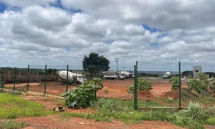 Terreno à venda no Martinésia, Uberlândia 
