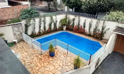 Casa com 3 quartos à venda no Tabajaras, Uberlândia 