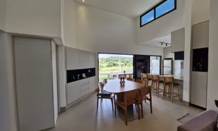 Casa com 3 quartos à venda no Granja Marileusa, Uberlândia 
