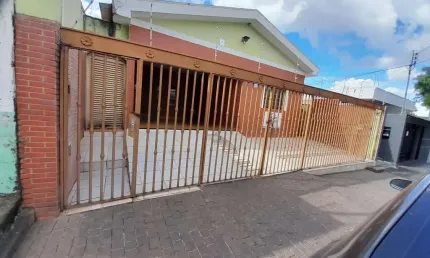 Casa com 3 quartos à venda no Brasil, Uberlândia 