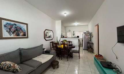 Casa com 3 quartos à venda no Alto Umuarama, Uberlândia 