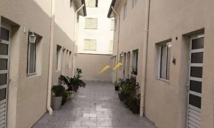 Casa com 2 dormitórios à venda, 50 m² por R$ 270.000 - Jardim Miriam - São Paulo/SP