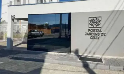 Apartamento com 2 dormitórios à venda, 50 m² por R$ 208.000 - Jardim São João - Pouso Alegre/MG